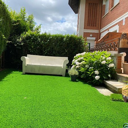 Apartamento Con Jardin Getxo Ngoại thất bức ảnh