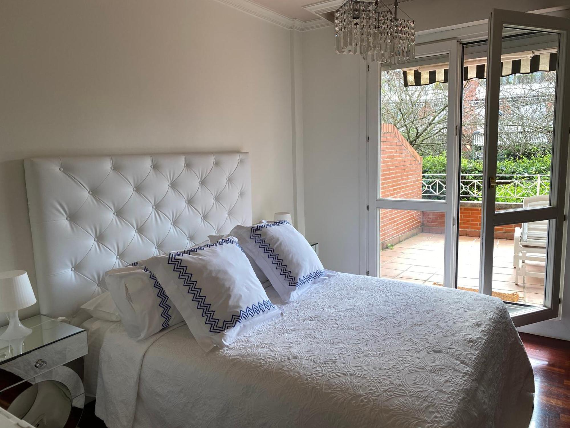 Apartamento Con Jardin Getxo Ngoại thất bức ảnh